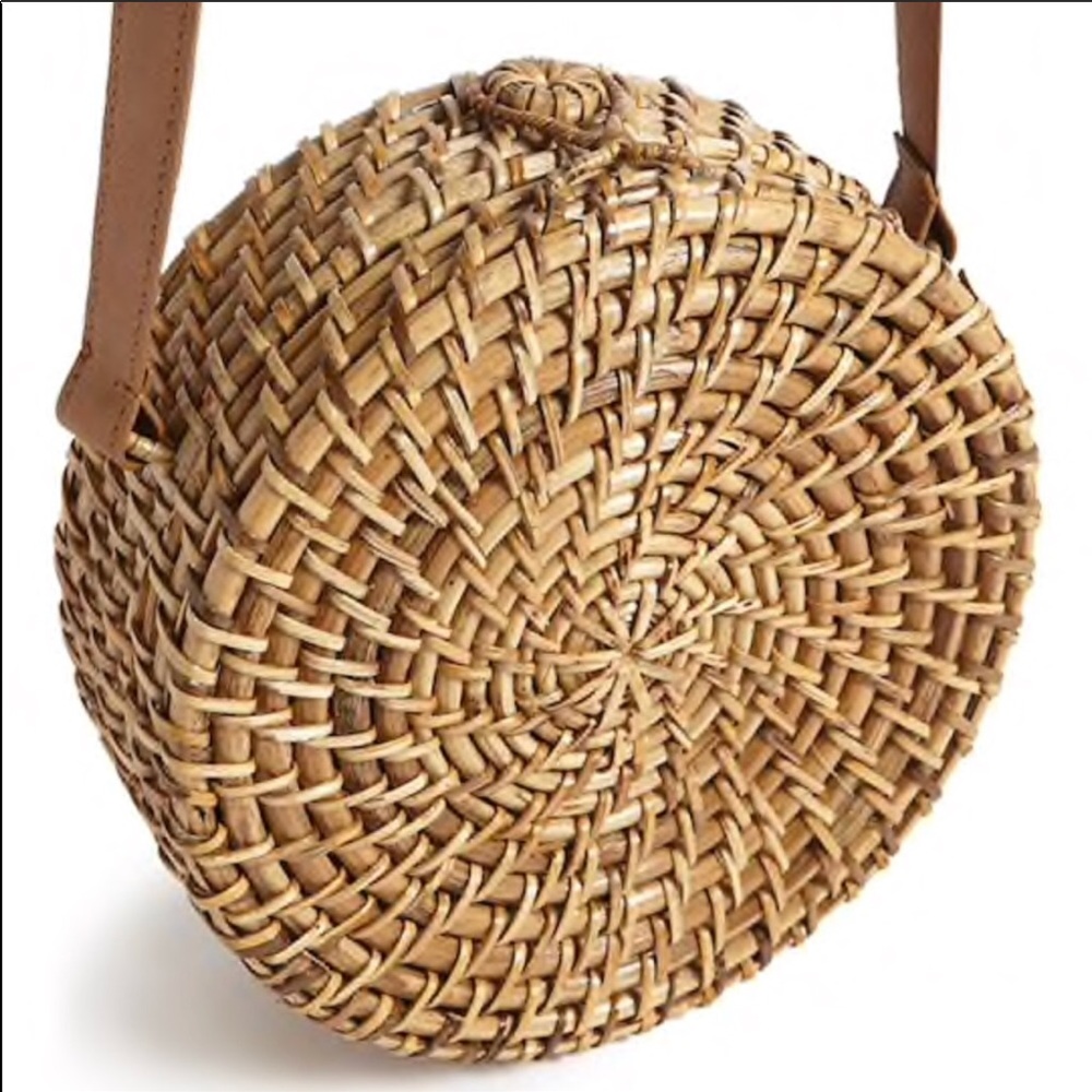 New Forever 21 straw bag